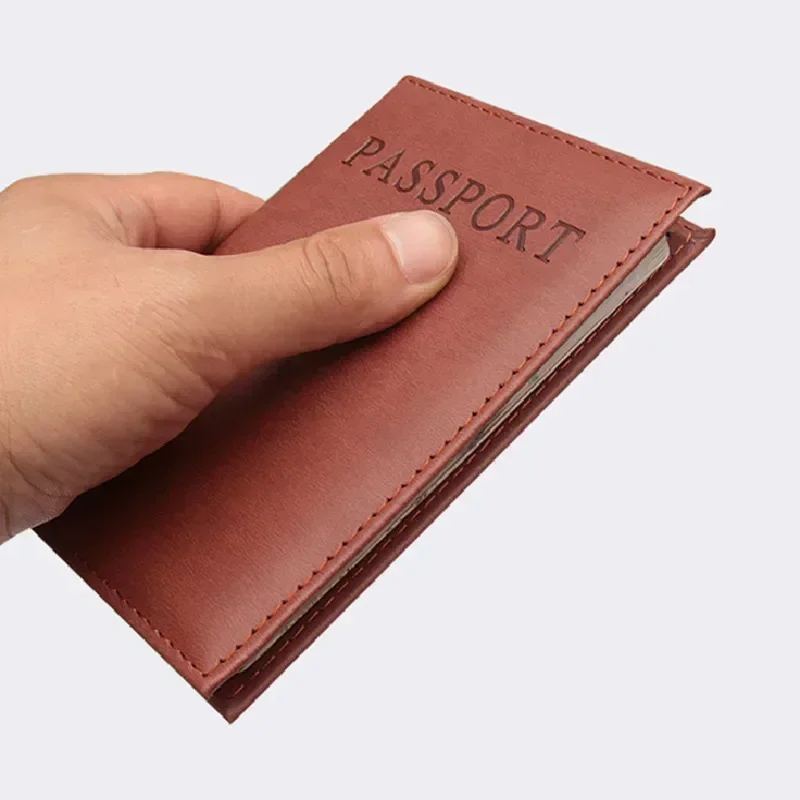 High Quality English PU Leathe - Leather Passport Cover 评论和价格